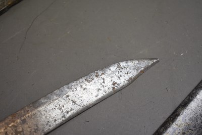 Lot 809 - A 1796 PATTERN HEAVY CAVALRY OFFICER'S SWORD BLADE