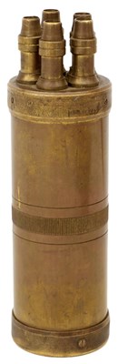 Lot 447 - A GOOD COPY OF A COLT PATTERSON FAST CHARGING POWDER FLASK