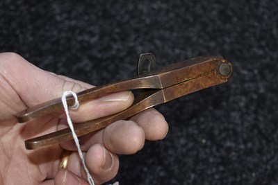 Lot 399 - A .44 CALIBRE COLT SECOND MODEL DRAGOON BULLET MOULD
