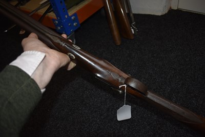 Lot 595 - A 16-BORE DOUBLE BARRELLED PERCUSSION SPORTING GUN BY SMITH