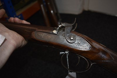 Lot 595 - A 16-BORE DOUBLE BARRELLED PERCUSSION SPORTING GUN BY SMITH