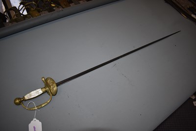 Lot 22 - A FRENCH NAVAL OFFICER'S SWORD