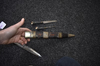 Lot 348 - A VICTORIAN BLACK WATCH VOLUNTEER OFFICER'S DIRK