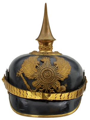 Lot 712 - A PRUSSIAN GUARDS OFFICER'S PICKELHAUBE