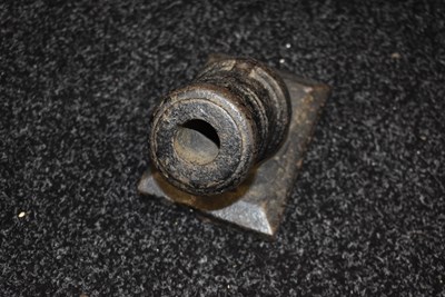 Lot 71 - A LATE 18TH OR EARLY 19TH CENTURY SMALL CAST IRON MORTAR