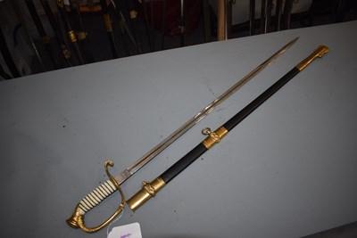 Lot 166 - AN AMERICAN NAVAL OFFICER'S SWORD