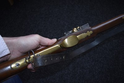 Lot 472 - A VERY RARE 20-BORE FRENCH FLINTLOCK CARABINE DE VERSAILLES