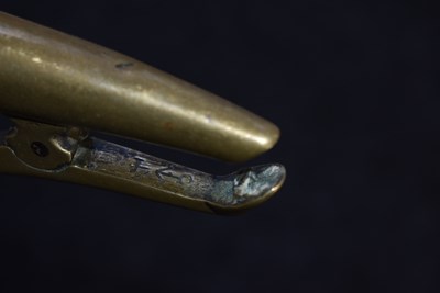 Lot 400 - OLD REF 157-20_M24 A CRIMEAN WAR PERIOD RUSSIAN NAVAL GUNNER'S POWDER HORN