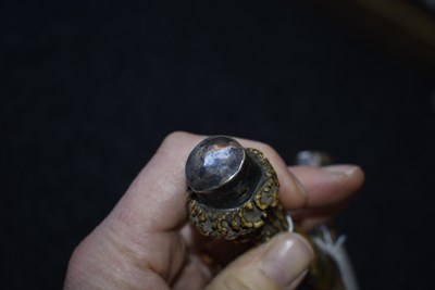 Lot 301 - AN ENGLISH ALL STAG'S HORN HILTED HANGER OR SWORD