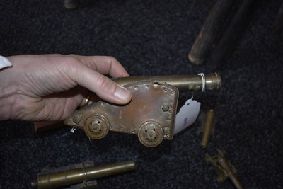 Lot 438 - BRITISH NAVAL CANNON MODELS