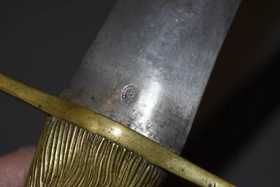 Lot 305 - A RARE FRENCH MARINE ARTILLERY SHORT SWORD OR SIDEARM