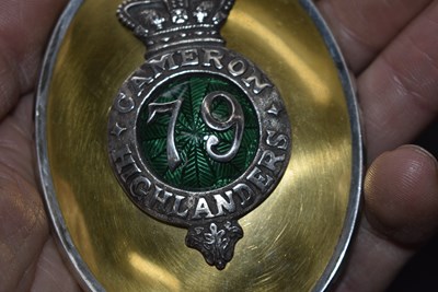 Lot 767 - AN OFFICER'S SHOULDER BELT PLATE TO THE 79TH REGIMENT OF FOOT (CAMERON HIGHLANDERS)