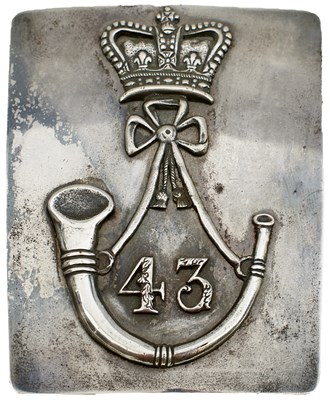 Lot 769 - A GEORGIAN OFFICER'S SHOULDER BELT PLATE TO THE 43RD MONMOUTHSHIRE LIGHT INFANTRY