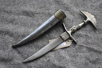 Lot 259 - A NORTH INDIAN KATARI DAGGER
