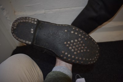 Lot 403 - A PAIR OF 17TH CENTURY STYLE LEATHER CAVALIER'S BOOTS