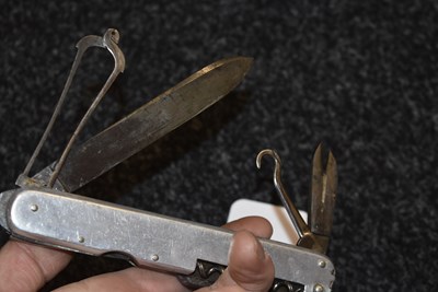 Lot 578 - A LARGE VICTORIAN SPORTSMAN'S POCKET KNIFE WITH CARTRIDGE EXTRACTOR
