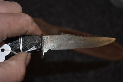 Lot 858 - A LATE VICTORIAN GERMAN SPORTSMAN'S OR SURVIVAL KNIFE