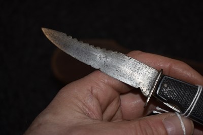 Lot 858 - A LATE VICTORIAN GERMAN SPORTSMAN'S OR SURVIVAL KNIFE