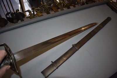 Lot 124 - A 1796 PATTERN HEAVY CAVALRY TROOPER'S SWORD