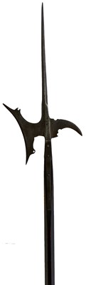 Lot 409 - A LATE 16TH OR EARLY 17TH CENTURY ITALIAN HALBERD