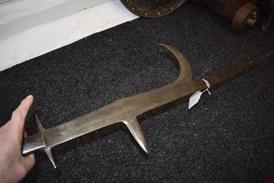 Lot 410 - AN EARLY 16TH CENTURY ITALIAN RONCONE OR POLEARM