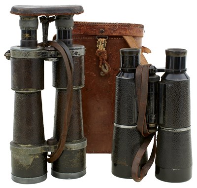 Lot 802 - A PAIR OF FIRST WORLD WAR GERMAN MILITARY BINOCULARS