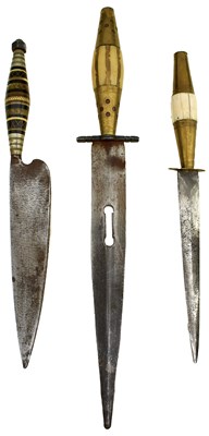 Lot 867 - THREE 19TH CENTURY SARDINIAN OR CORSICAN DAGGER'S