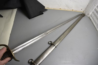 Lot 275 - A WATERLOO PERIOD FRENCH CUIRASSIER'S SWORD