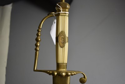 Lot 212 - A GEORGIAN NAVAL OFFICER'S FIVE BALL SPADROON OR SWORD