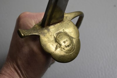 Lot 183 - A SCARCE LATE 17TH OR EARLY 18TH CENTURY MATROSSES BRASS HILTED INFANTRY HANGER