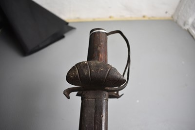 Lot 332 - AN 18TH CENTURY ENGLISH INFANTRYMAN'S SWORD