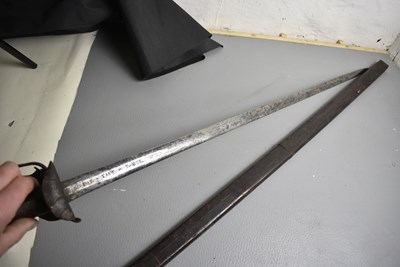 Lot 332 - AN 18TH CENTURY ENGLISH INFANTRYMAN'S SWORD