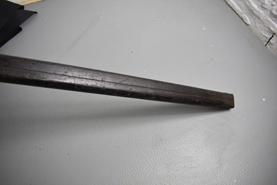 Lot 332 - AN 18TH CENTURY ENGLISH INFANTRYMAN'S SWORD