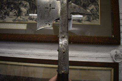 Lot 341 - A 16TH CENTURY GERMAN HALBERD