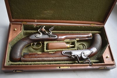 Lot 810 - A CASED PAIR OF .650 CALIBRE FLINTLOCK OFFICER'S OR CITY PISTOLS BY JAMES WILKINSON
