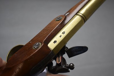 Lot 642 - A PRISTINE PAIR OF FLINTLOCK BLUNDERBUSS PISTOLS BY SHARMAN