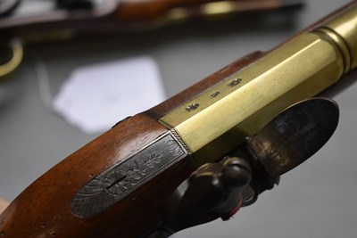 Lot 642 - A PRISTINE PAIR OF FLINTLOCK BLUNDERBUSS PISTOLS BY SHARMAN