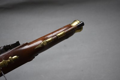Lot 642 - A PRISTINE PAIR OF FLINTLOCK BLUNDERBUSS PISTOLS BY SHARMAN