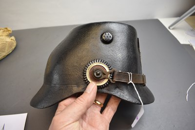 Lot 750 - A PRUSSIAN LANDWEHR RESERVIST'S SHAKO