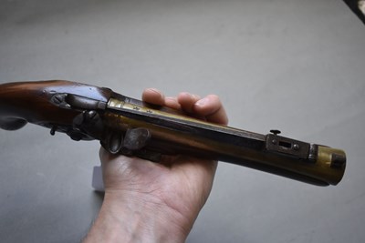 Lot 666 - A FLINTLOCK BLUNDERBUSS BAYONET PISTOL BY BOND