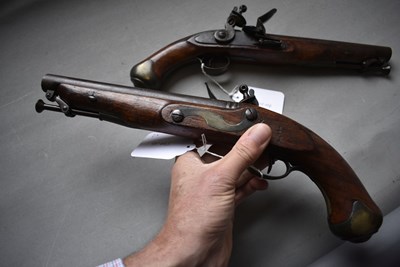 Lot 846 - A BRACE OF .650 CALIBRE FLINTLOCK NEW LAND PATTERN SERVICE PISTOLS BY HOMER