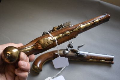 Lot 913 - A PAIR OF 25-BORE FLINTLOCK RIFLED TRAVELLING OR OFFICER'S PISTOLS