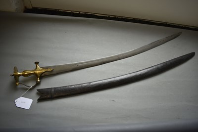 Lot 32 - A LATE 19TH CENTURY WOOTZ DAMASCUS BLADED TULWAR