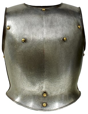 Lot 559 - A 19TH CENTURY CONTINENTAL CUIRASSIER'S BREASTPLATE