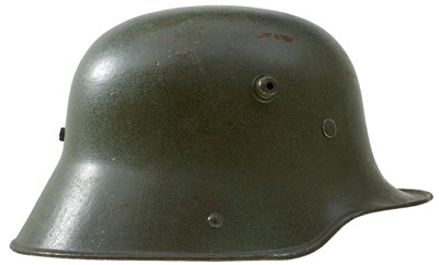 Lot 544 - A GERMAN WWI STEEL HELMET