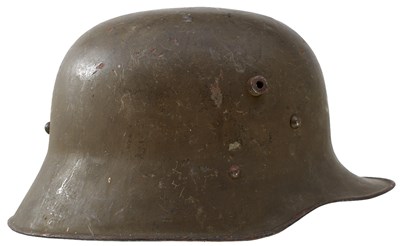 Lot 543 - AN AUSTRIAN WWI M1917 GERMAN PATTERN STEEL HELMET