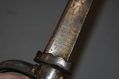 Lot 252 - AN 18TH CENTURY FRENCH GENDARME ROYAL OFFICER'S CAVALRY SWORD