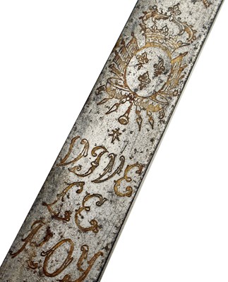 Lot 252 - AN 18TH CENTURY FRENCH GENDARME ROYAL OFFICER'S CAVALRY SWORD