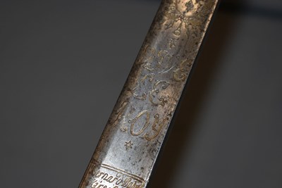 Lot 252 - AN 18TH CENTURY FRENCH GENDARME ROYAL OFFICER'S CAVALRY SWORD