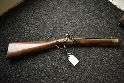 Lot 691 - A FLINTLOCK BAYONET BLUNDERBUSS BY LOTT OF READING